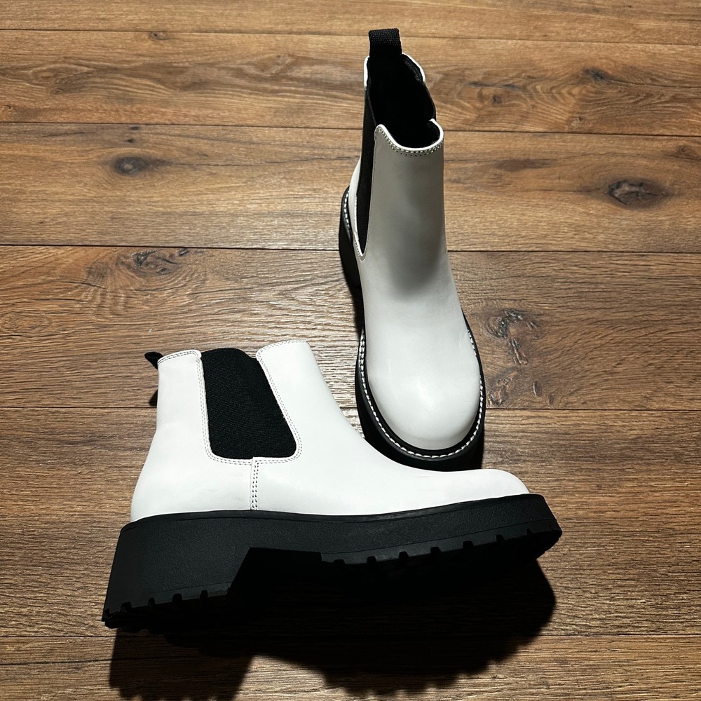 Madden Girl White Cindy Chelsea Lug Sole Boots Kids 6.5M